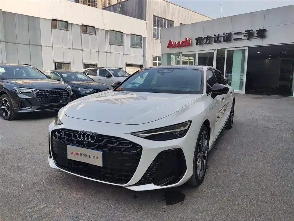 奥迪A6L 2026款 2.0T quattro 尊享型 2026