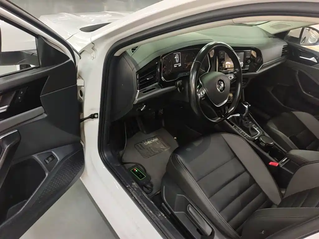 Volkswagen Sagitar — миниатюра 16