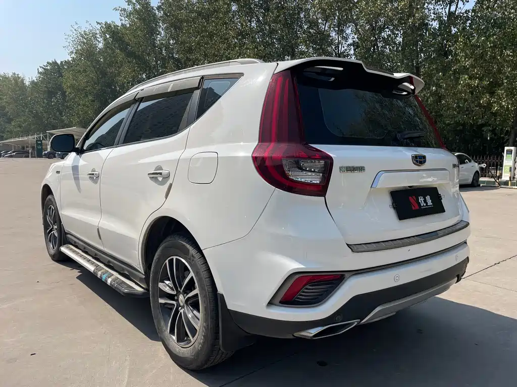 Geely Vision X6 — миниатюра 10