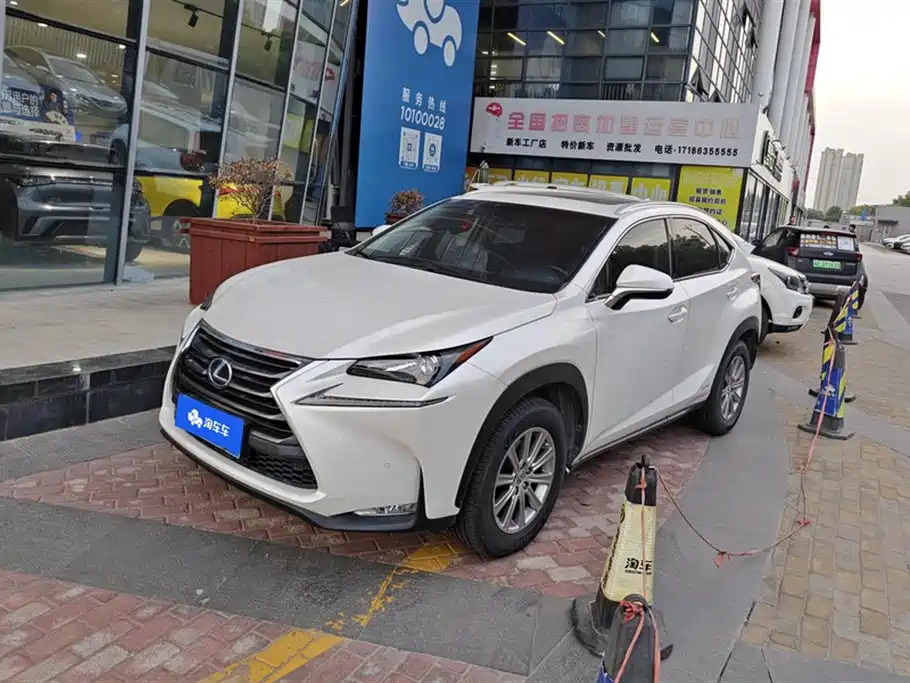 Lexus NX 2016