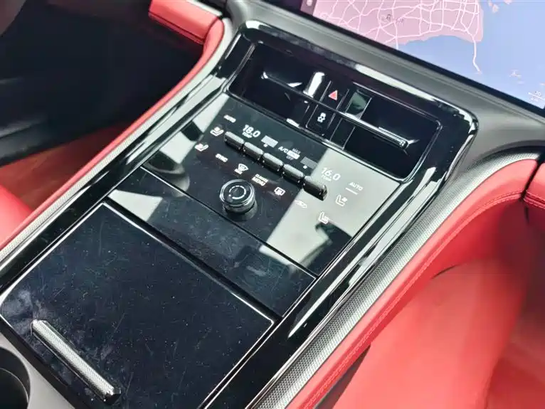 Porsche Panamera — миниатюра 15