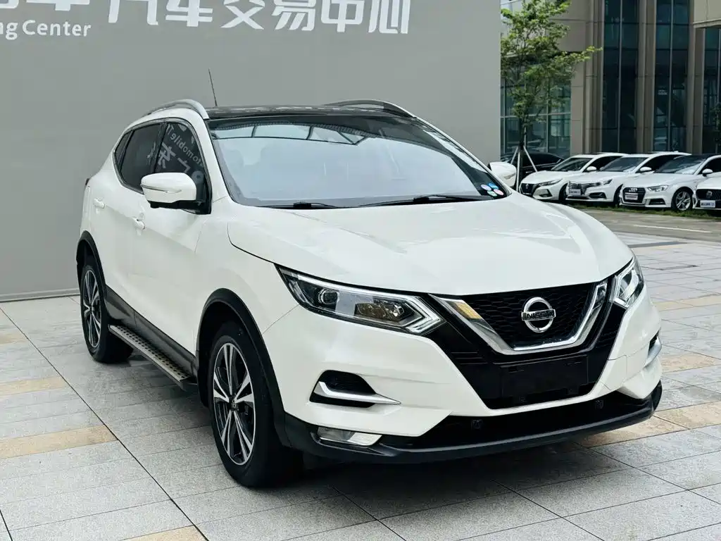 Nissan Qashqai — миниатюра 3
