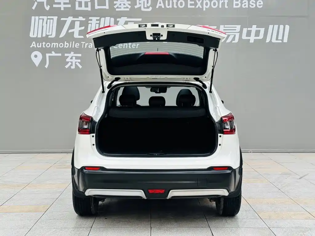 Nissan Qashqai — миниатюра 18