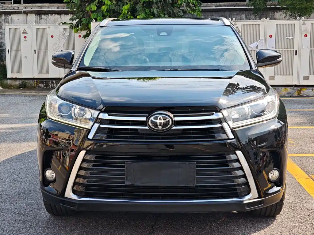 Toyota Highlander — миниатюра 2