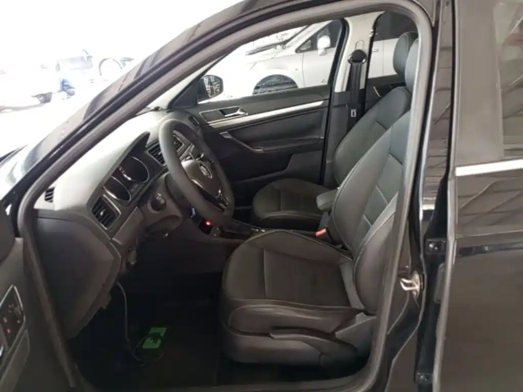 Volkswagen Lavida — миниатюра 15