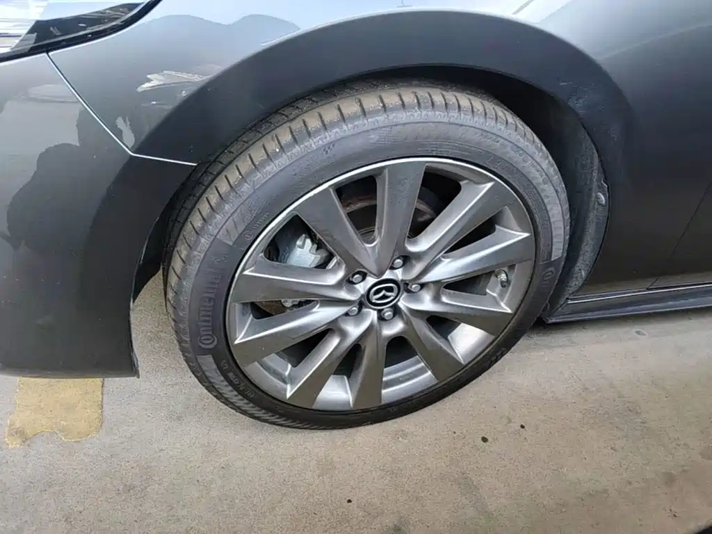 Mazda 3 Axela — миниатюра 23