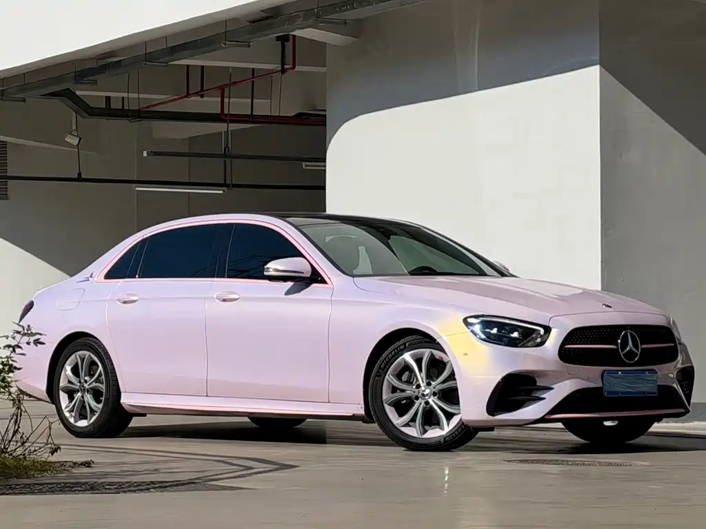 Mercedes-Benz E-Class — миниатюра 3