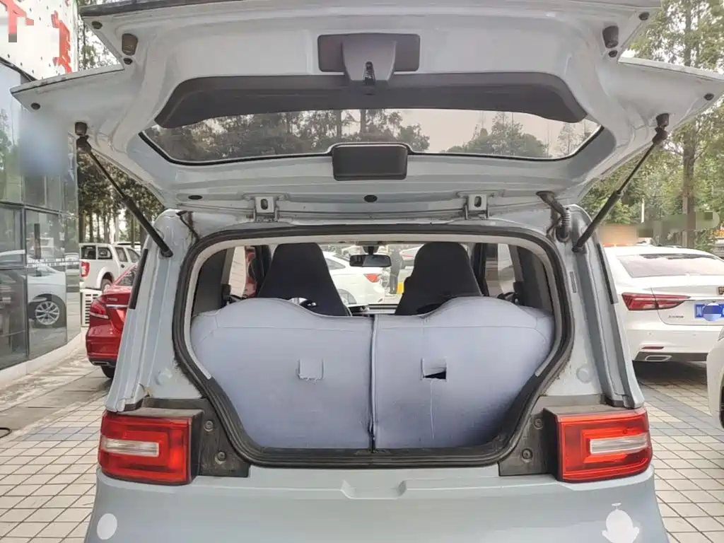 Wuling MINIEV — миниатюра 19