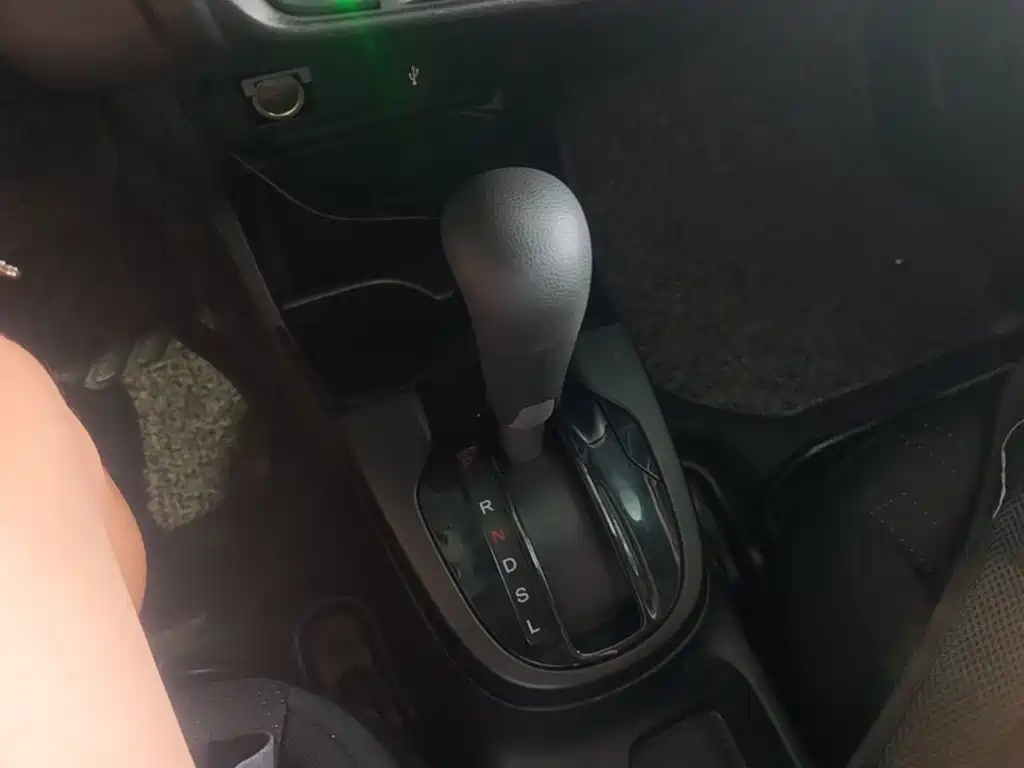 Honda Fit — миниатюра 14