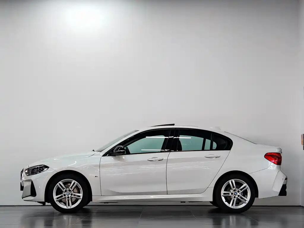 BMW 1 Series — миниатюра 2