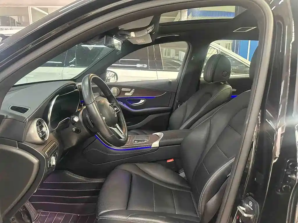 Mercedes-Benz GLC — миниатюра 3