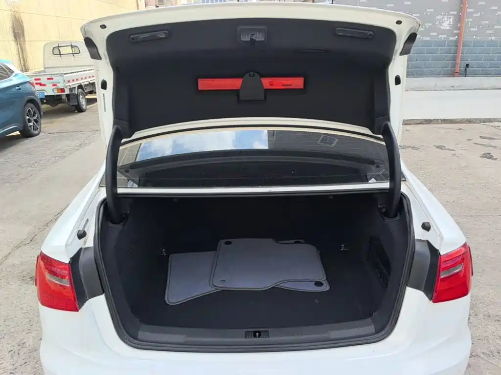 Audi A6L — миниатюра 19