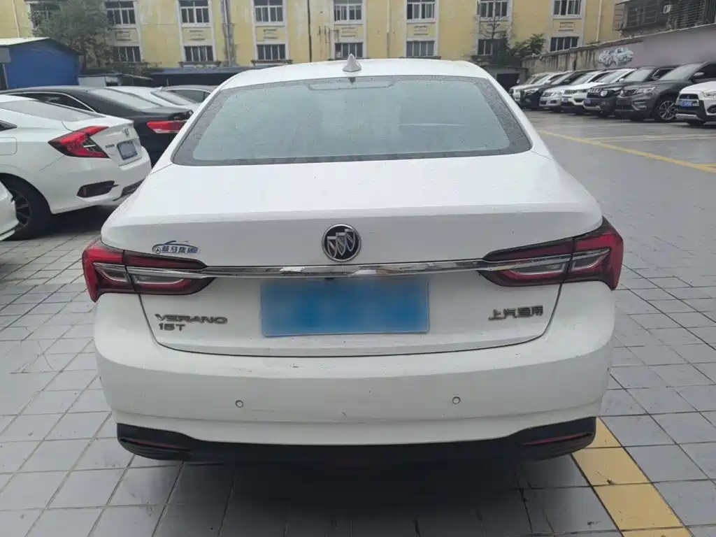 Buick Verano — миниатюра 6