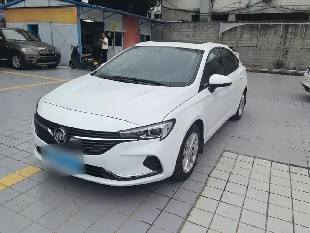 Buick Verano — миниатюра 2