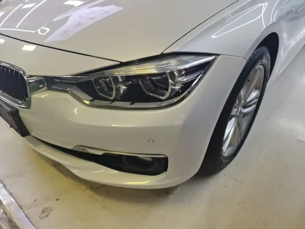 BMW 3 Series — миниатюра 24