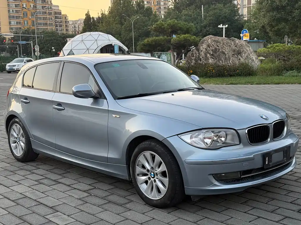 BMW 1 Series (Import) — миниатюра 3