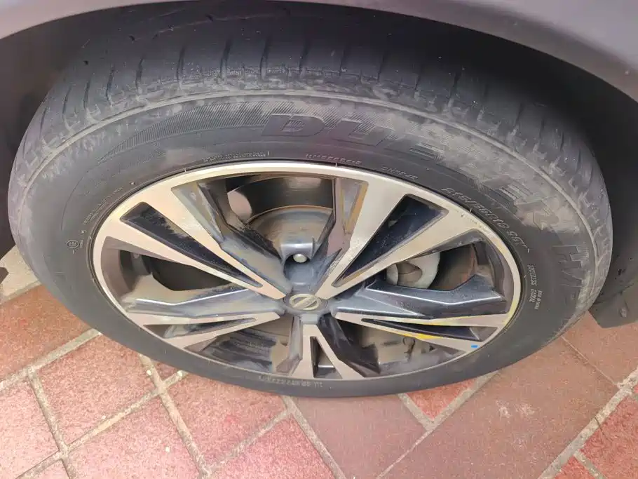Nissan Qashqai — миниатюра 6