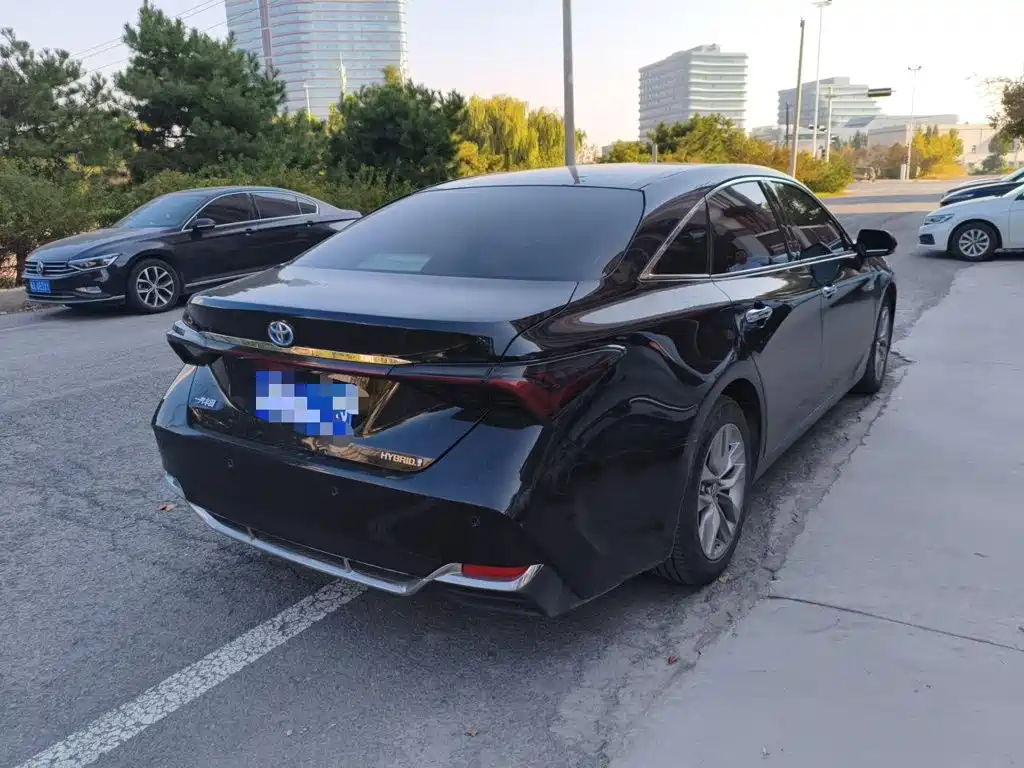 Toyota Avalon — миниатюра 6