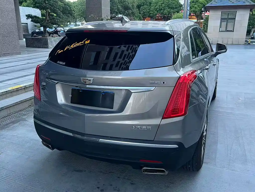 Cadillac XT5 — миниатюра 9