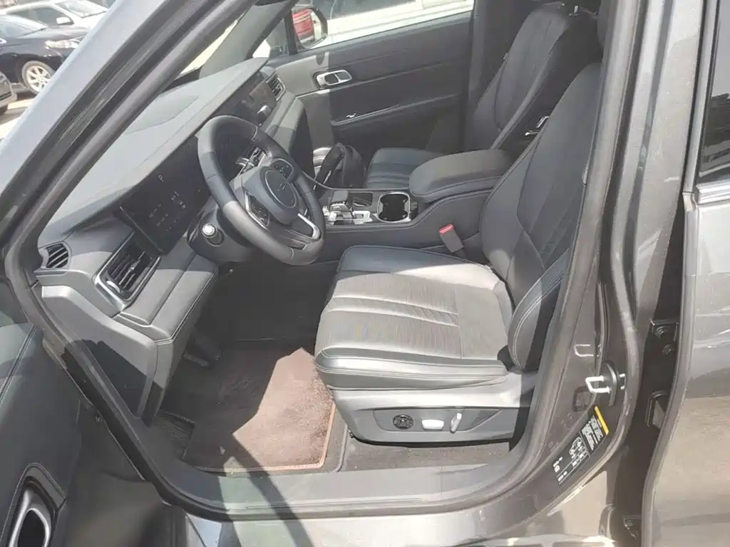 Li Auto Li ONE — миниатюра 15
