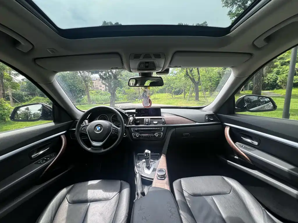 BMW 3 Series GT — миниатюра 5