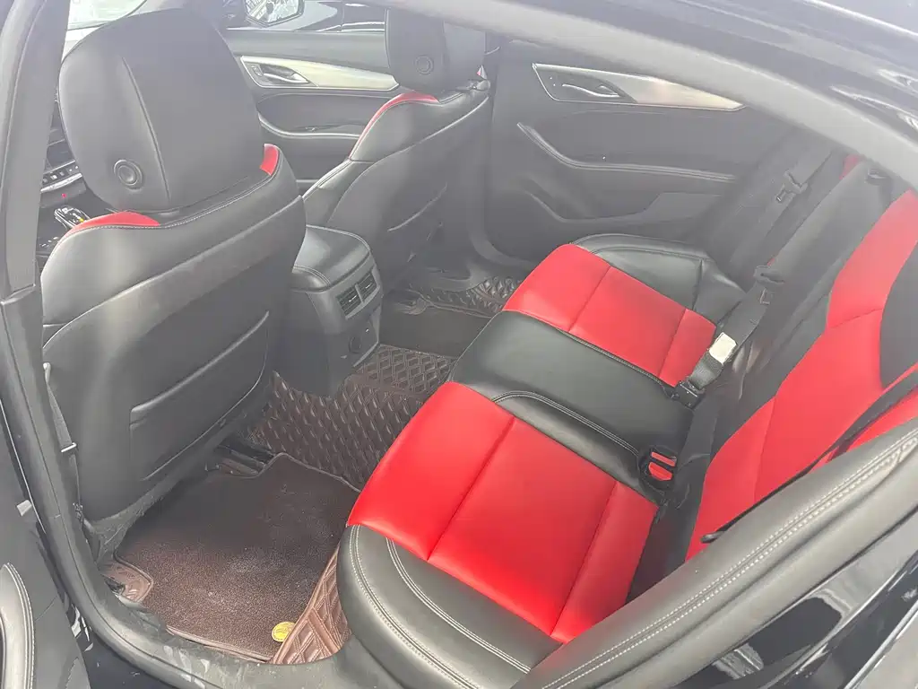 Cadillac CT5 — миниатюра 9