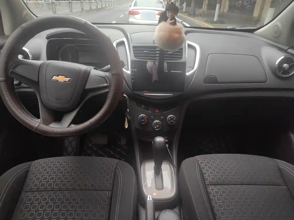 Chevrolet Trax — миниатюра 5