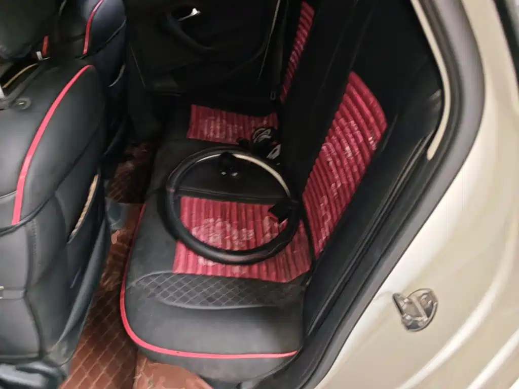 Volkswagen Polo — миниатюра 17