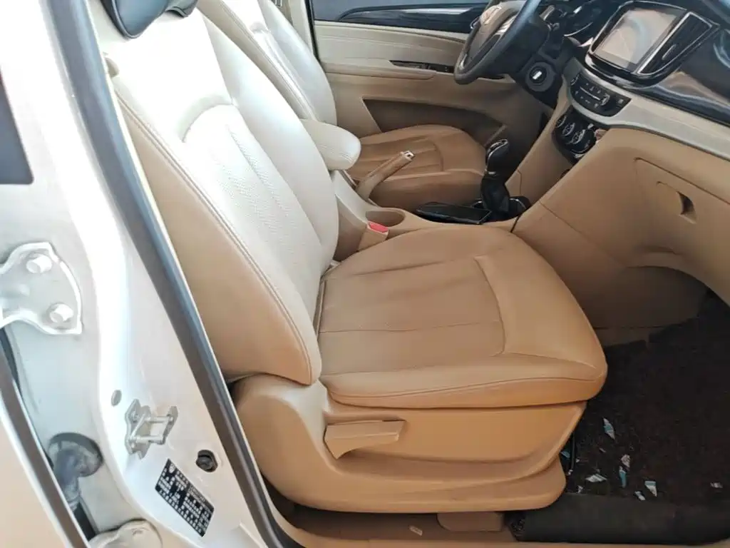 Baojun 730 — миниатюра 25