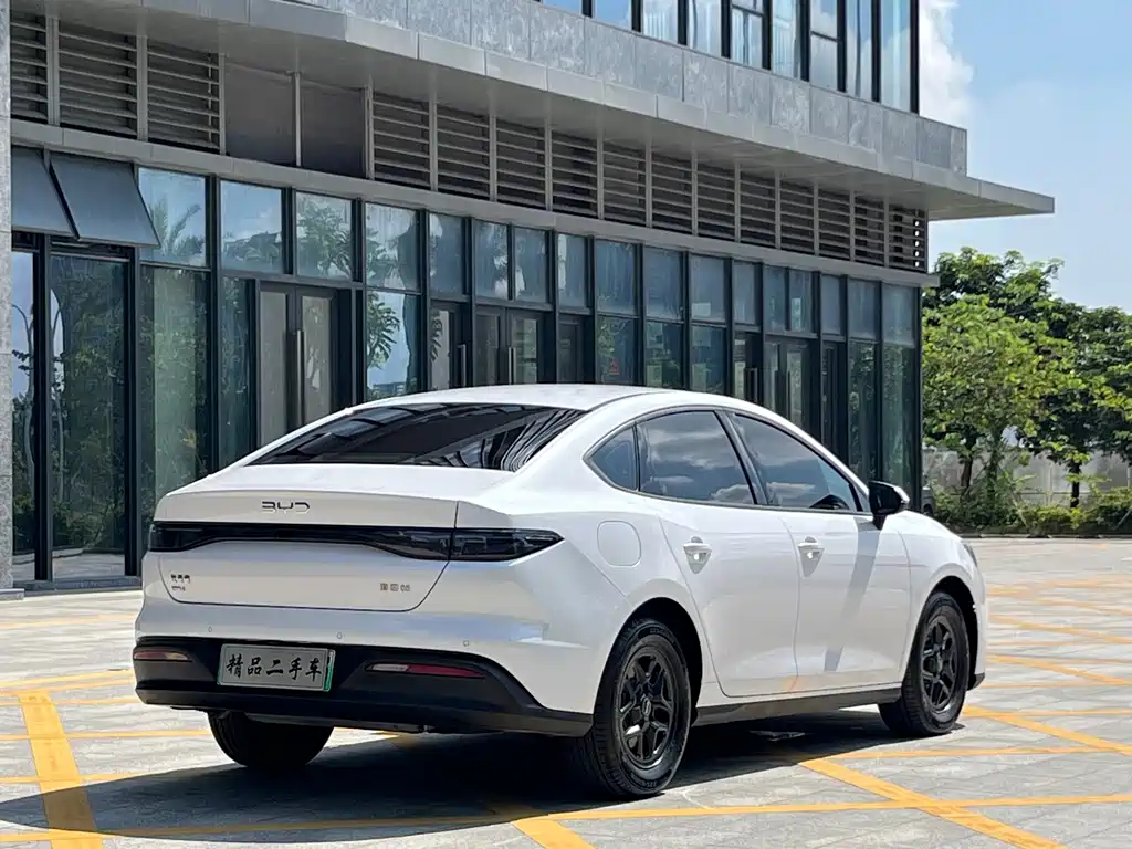 BYD Seal 05 DM-i — миниатюра 6