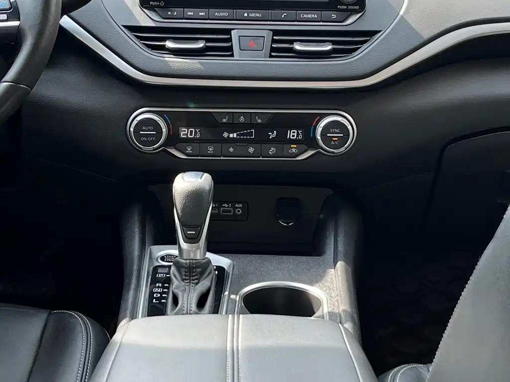 Nissan Teana — миниатюра 13