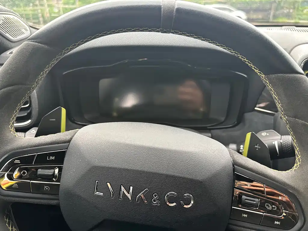 Lynk & Co 03 — миниатюра 15