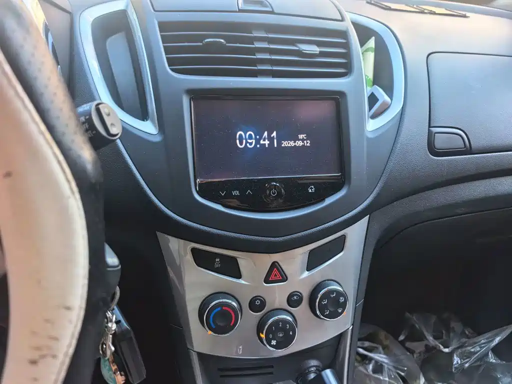 Chevrolet Trax — миниатюра 9