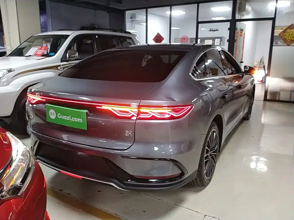 BYD Han — миниатюра 7