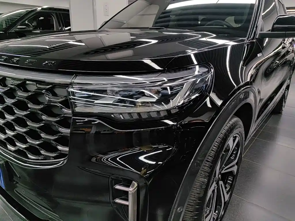 Ford Explorer — миниатюра 24