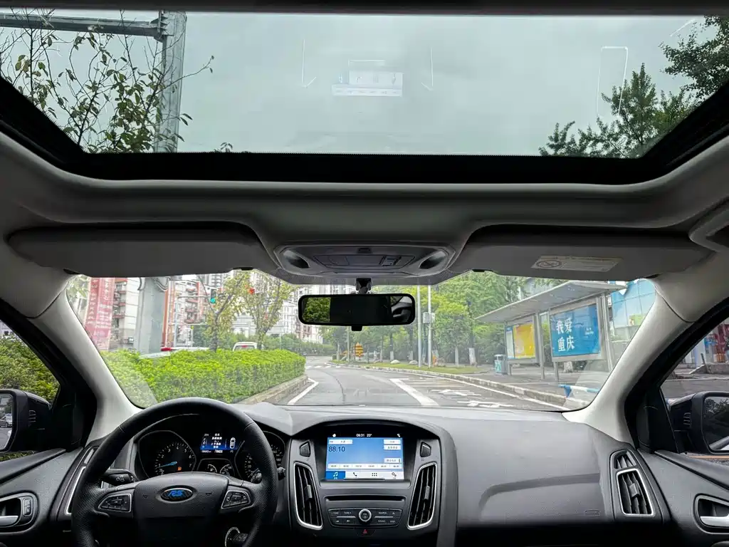 Ford Focus — миниатюра 12
