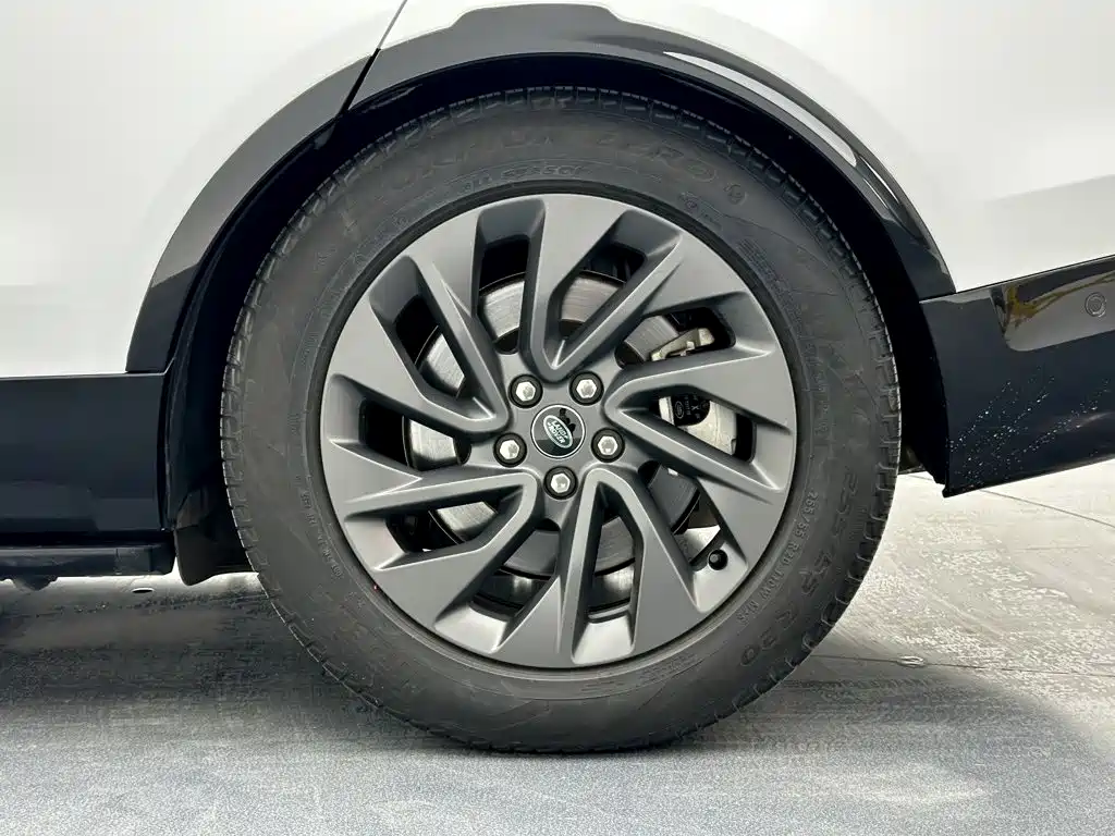Land Rover Discovery — миниатюра 32