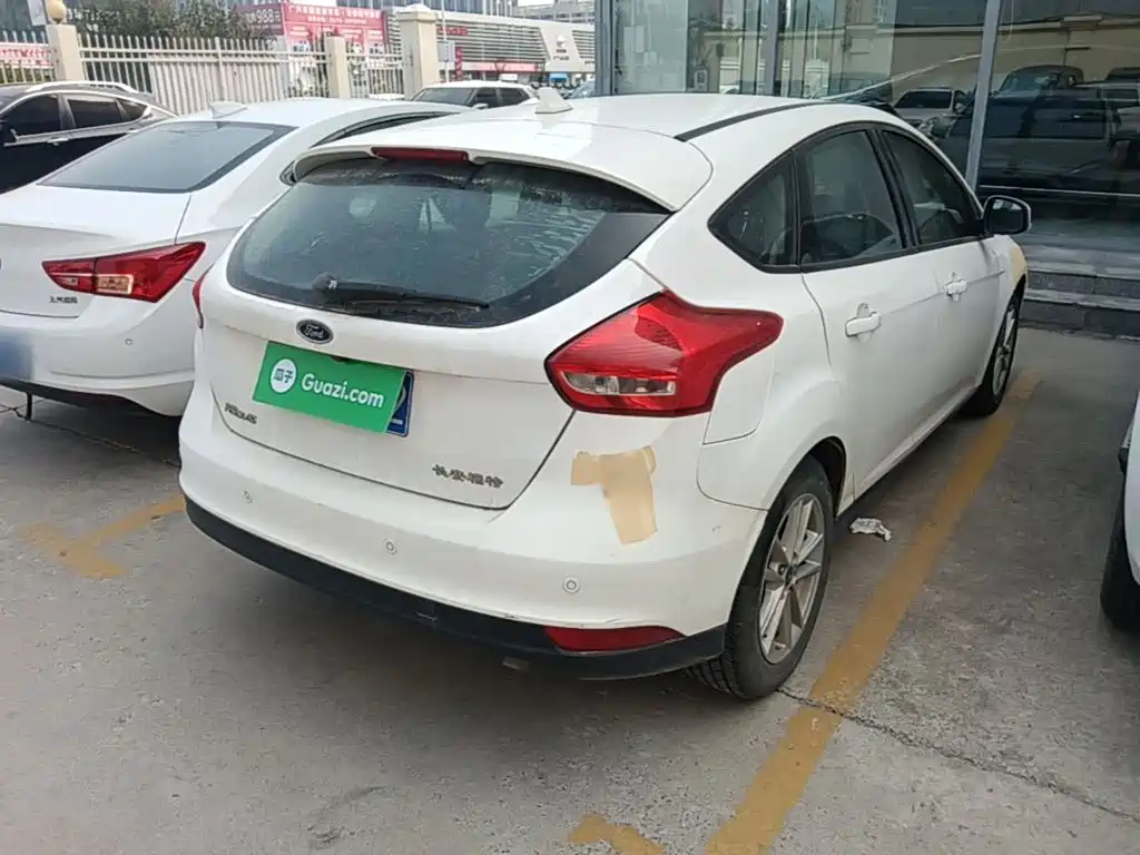 Ford Focus — миниатюра 7