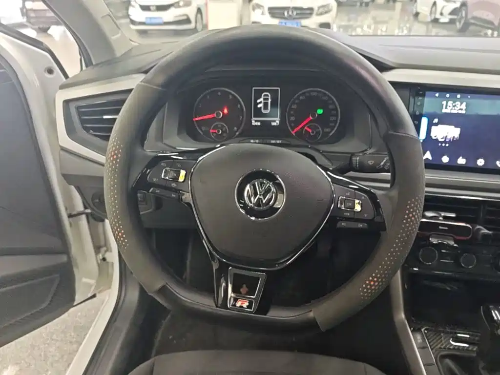 Volkswagen Polo — миниатюра 11