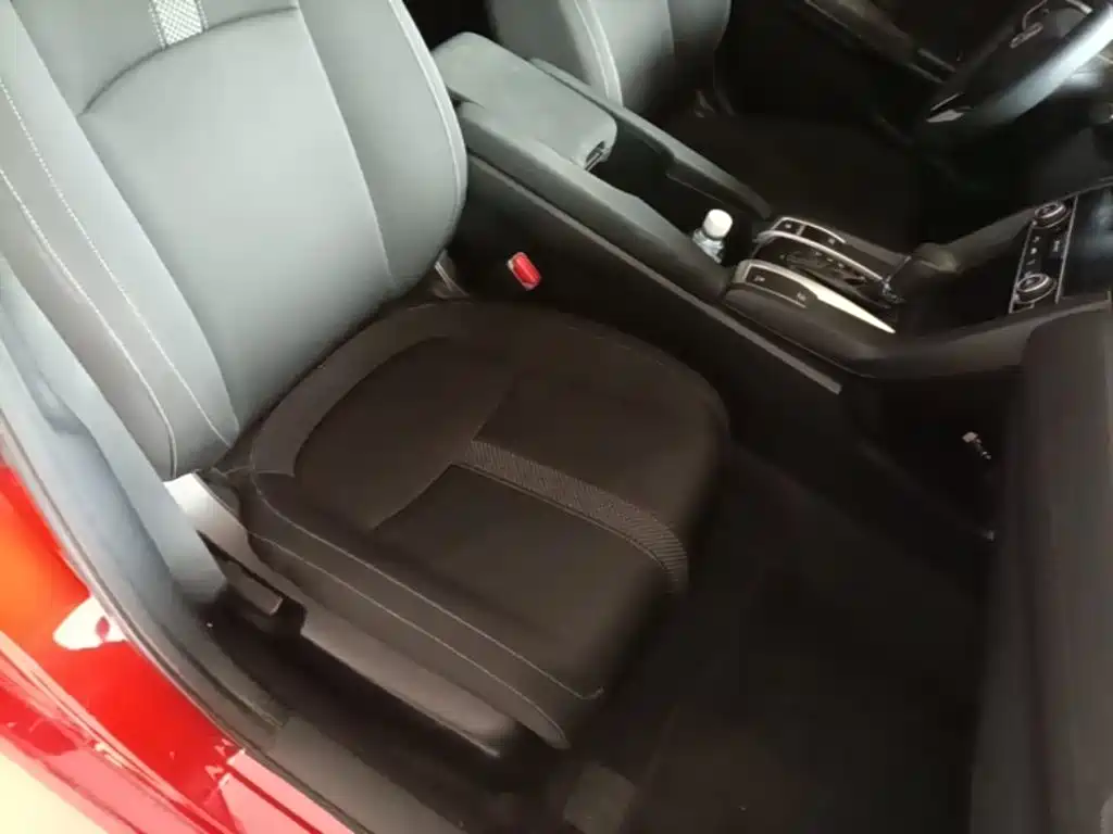 Honda Civic — миниатюра 25