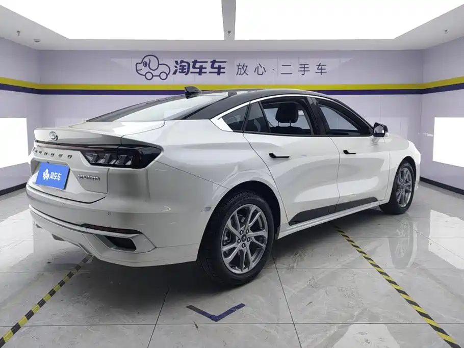 Ford Mondeo — миниатюра 3