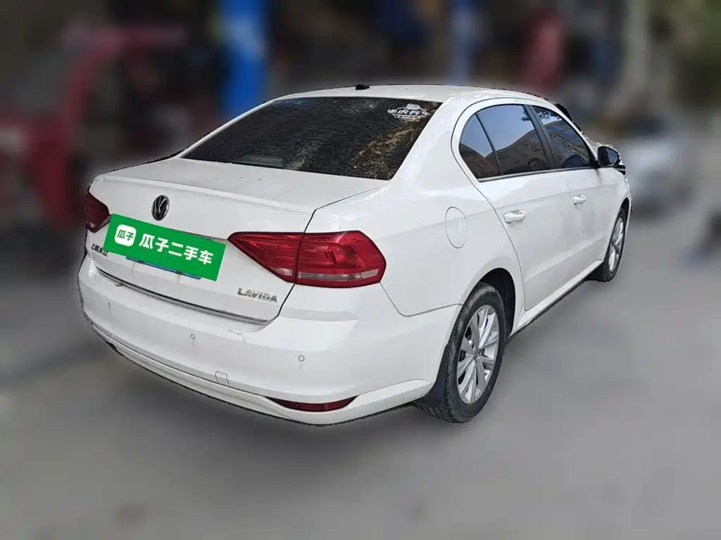 Volkswagen Lavida — миниатюра 4