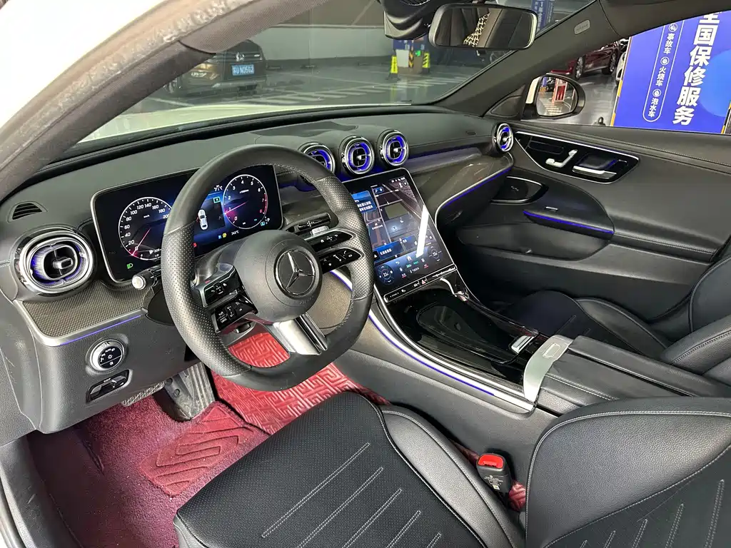 Mercedes-Benz C-Class — миниатюра 7