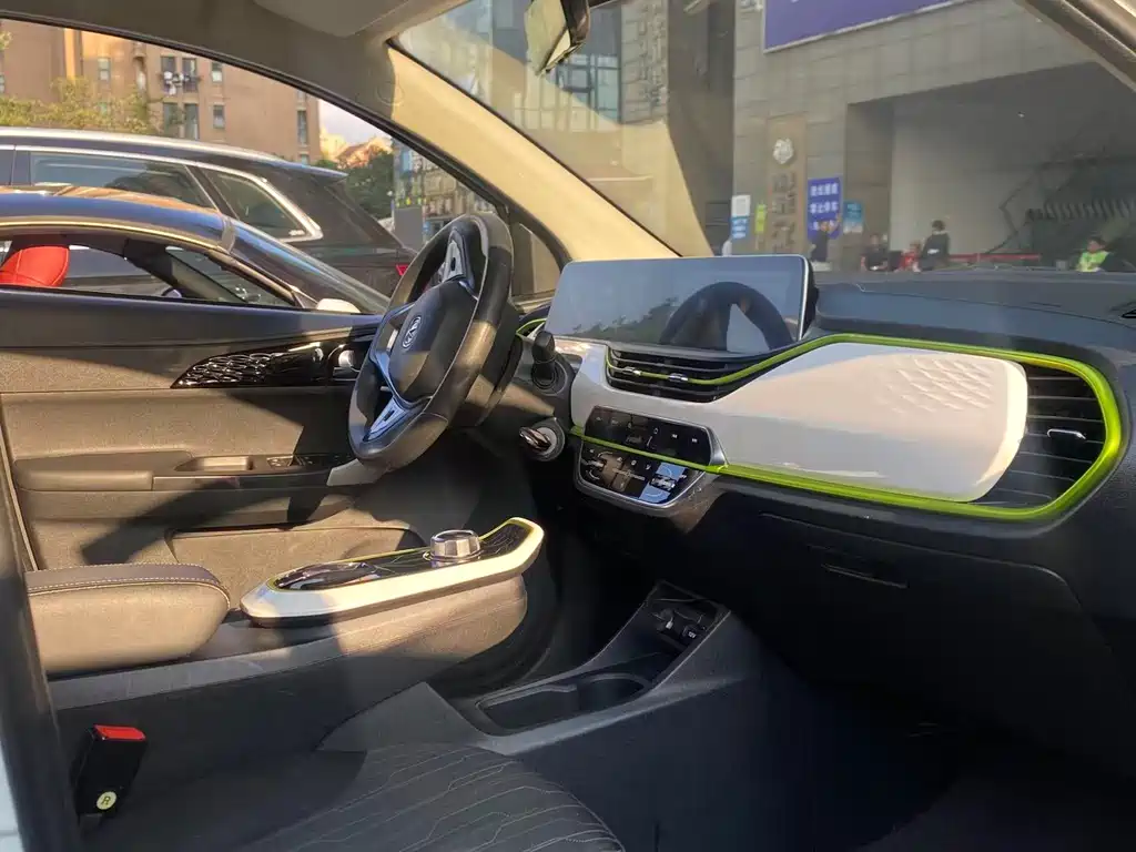 Changan Benben E-Star — миниатюра 9