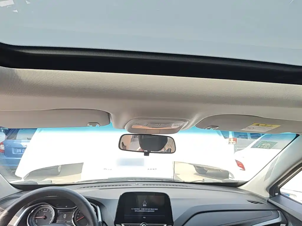 Chevrolet Volando — миниатюра 18