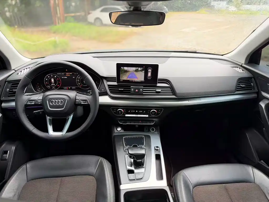 Audi Q5L — миниатюра 9
