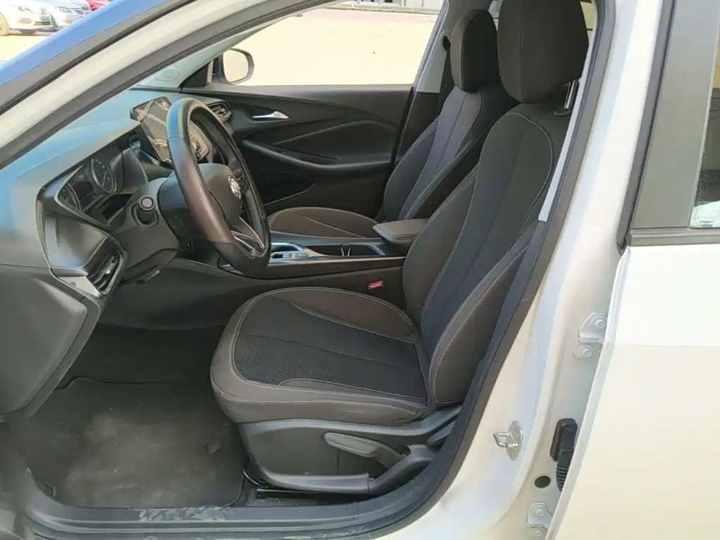 Buick Verano — миниатюра 15