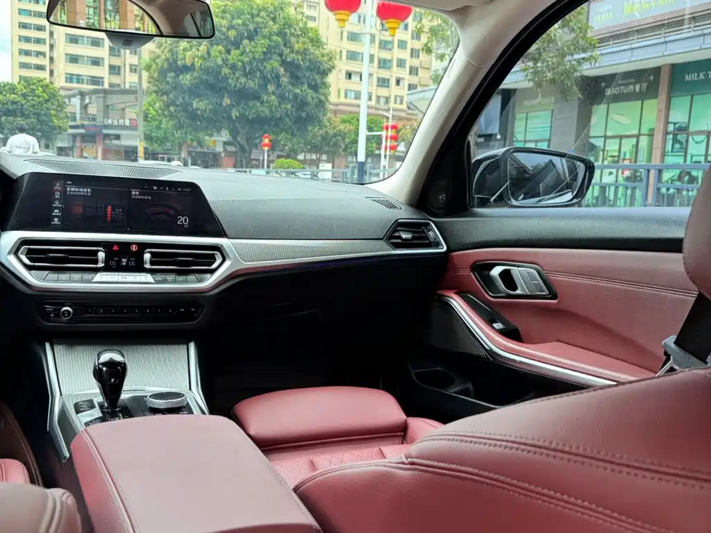 BMW 3 Series — миниатюра 13