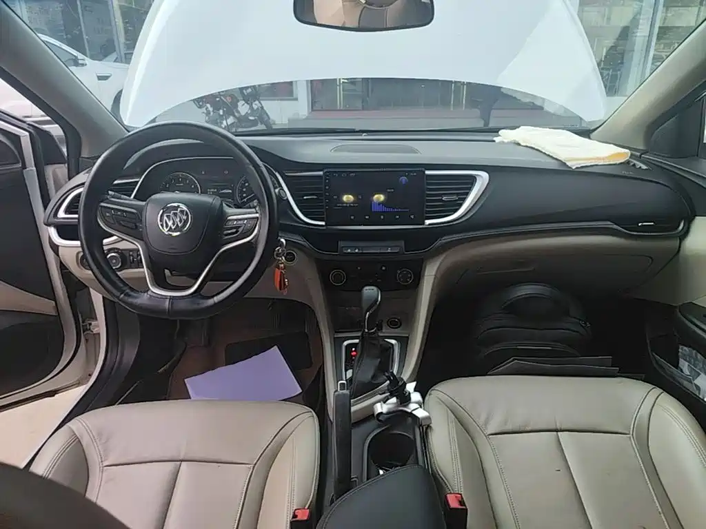 Buick Excelle — миниатюра 10