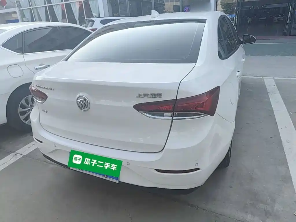 Buick Excelle — миниатюра 6